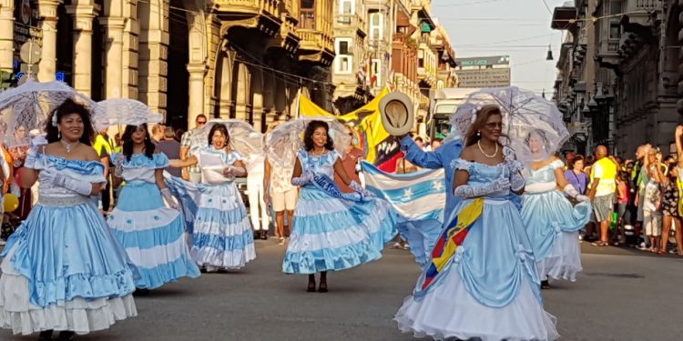 Efemérides de Ecuador. Cada 10 de agosto se celebran en Ecuador las fiestas patrias en conmemoración del Primer Grito de Independencia en 1809 (Foto: Fiestas patrias en Genova, 2017). Efemérides de Ecuador. Cada 10 de agosto se celebran en Ecuador las fiestas patrias en conmemoración del Primer Grito de Independencia en 1809 (Foto: Fiestas patrias en Genova, 2017).