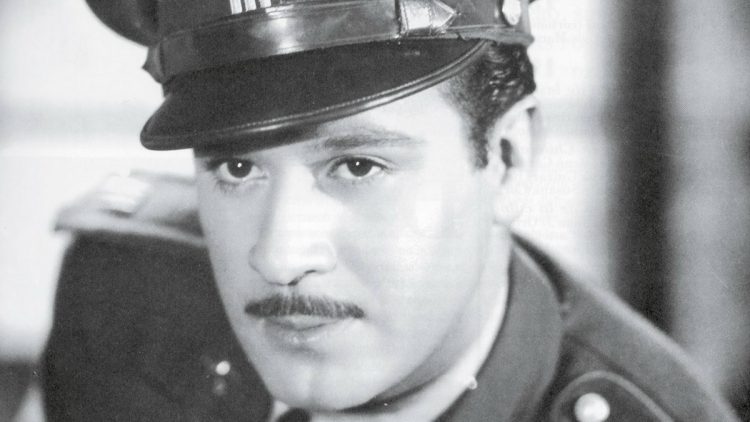 Pedro Infante fue un destacado cantante y actor mexicano, representante de la música ranchera y uno de los íconos de la Época de Oro del Cine Mexicano.