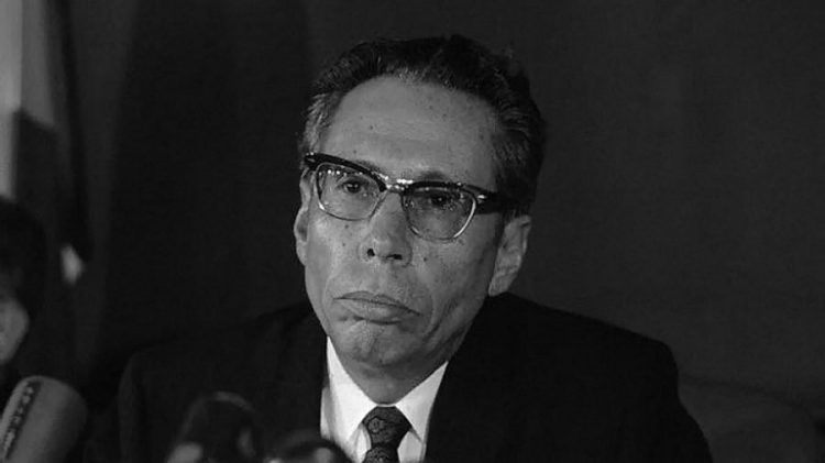 Gustavo Díaz Ordaz fue un abogado y político mexicano que ocupó el cargo de presidente de la República entre el 1 de diciembre de 1964 y el 30 de noviembre de 1970.