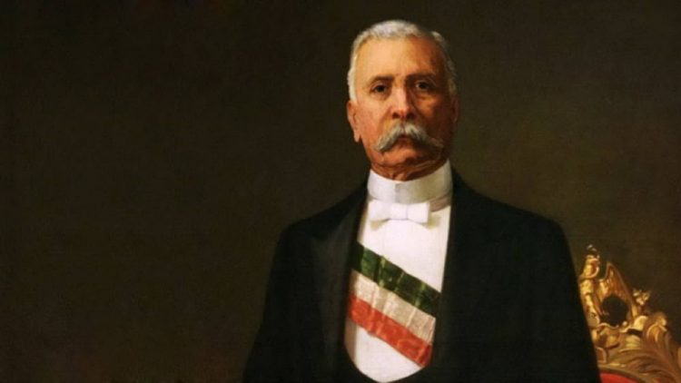 Porfirio Díaz fue un destacado militar mexicano que más tarde ejerció el cargo de presidente de México en siete ocasiones, considerado como un dictador. Porfirio Díaz fue un destacado militar mexicano que más tarde ejerció el cargo de presidente de México en siete ocasiones, considerado como un dictador.
